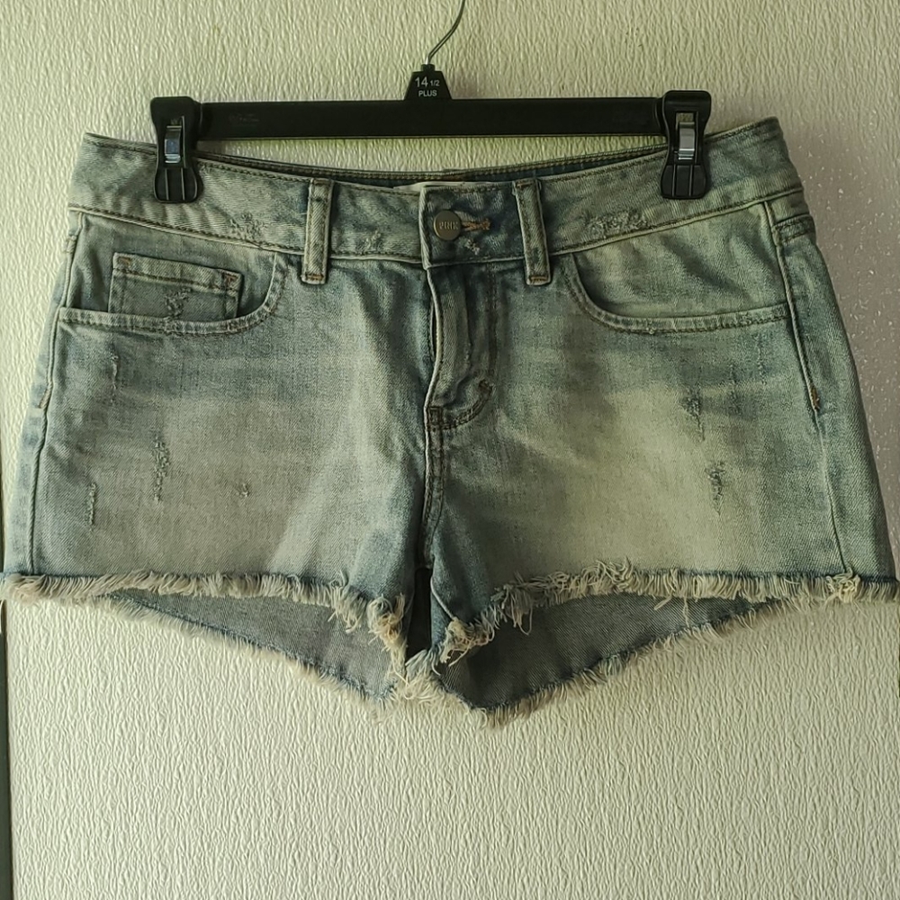 Shorts* 🍀 3/$10!